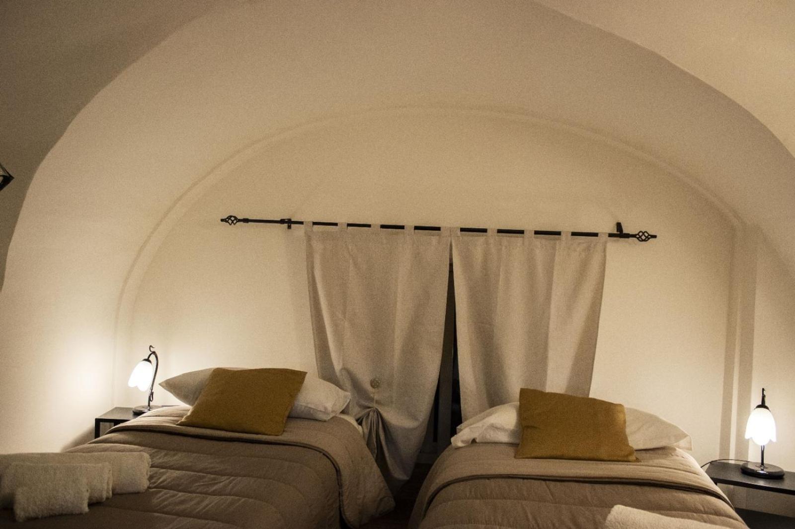 Ferienwohnung Due Passi Dal Centro CTA Exterior foto